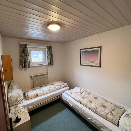 瓦莱雷公寓酒店 * 洛伊克巴德